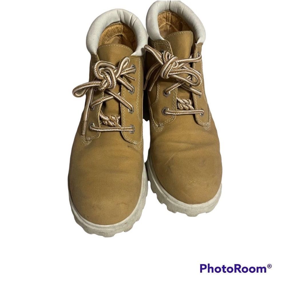 Route 66 Lace Up Tan Casual Work Booties Women’s Boots Size 9 ( Lightly Used)